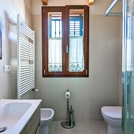 Gasthuis Ardizio 43 *