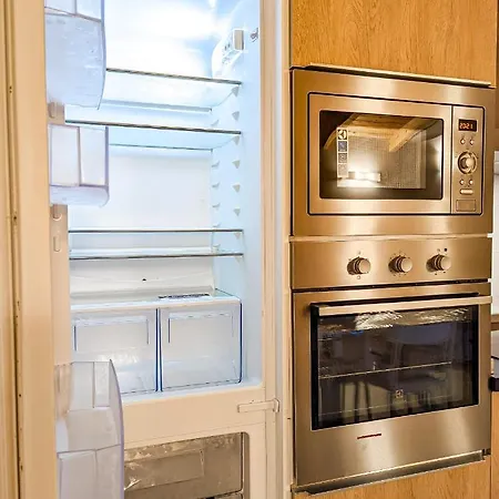 Pensión Ardizio 43 Pésaro