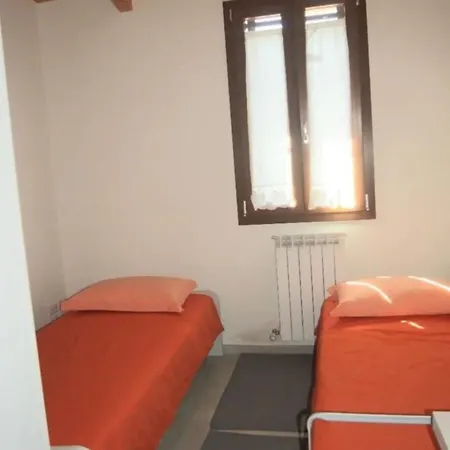 Gasthuis Ardizio 43 Pesaro